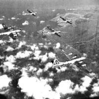 468th_Bomb_Group_over_Japan_1945.jpg